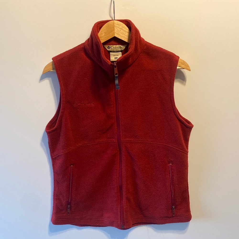 Columbia zip-up fleece vest